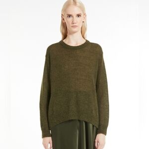 MaxMara Leisure sweater   in alpaca and mohair yarn size L in EUC